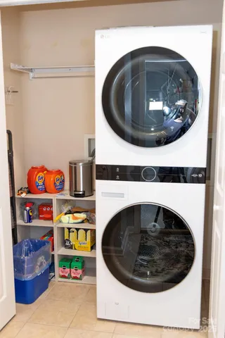 $586,000 | 124 Old Pasture Way, Hendersonville, NC 28739