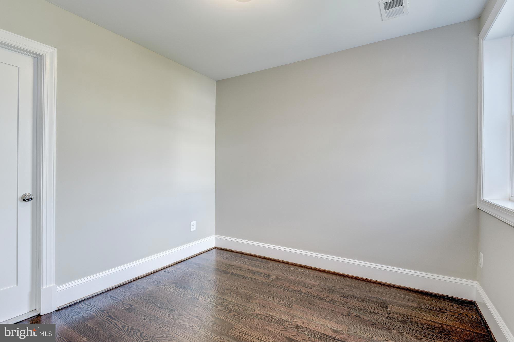 1327 Rittenhouse Street Northwest Washington, DC 20011 - Photo 19 of 27 Bedroom