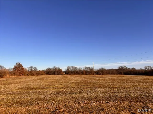$291,200 | 36-acres 36-acres Highway, Middletown, MO 63359