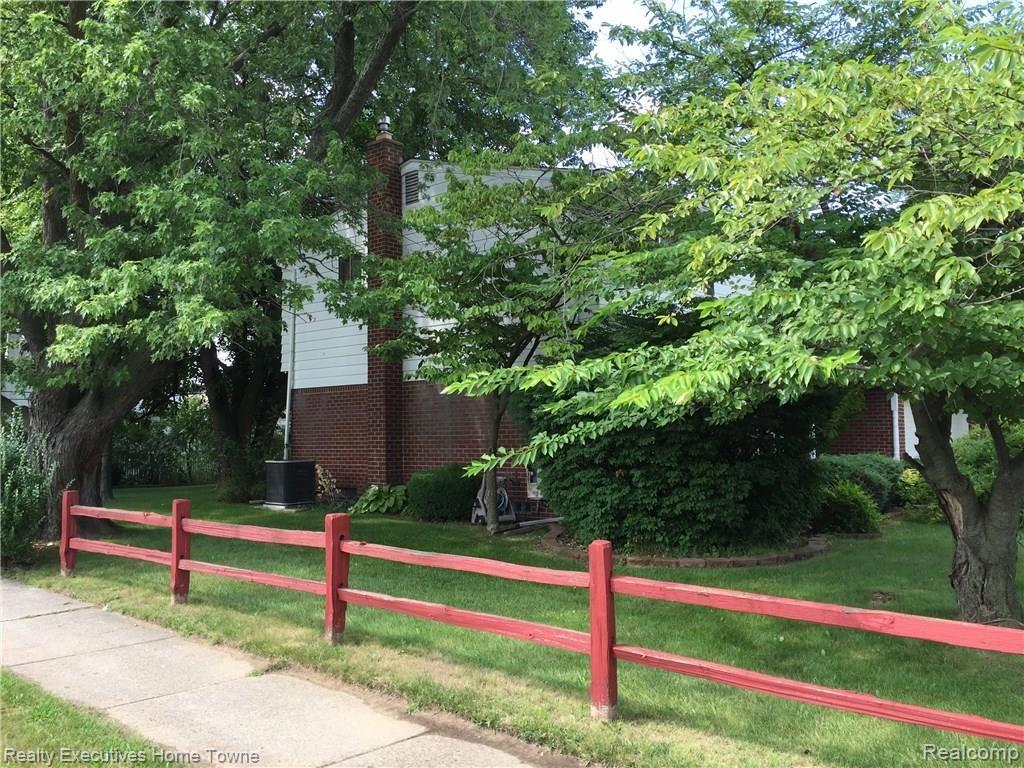 3850 Common Road Warren, MI 48092 - Photo 2 of 21
