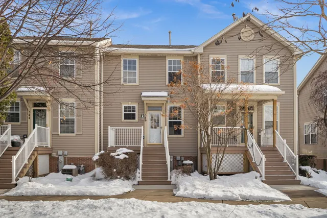 $245,000 | 546 Littleton Trail, Elgin, IL 60120