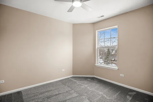 $245,000 | 546 Littleton Trail, Elgin, IL 60120