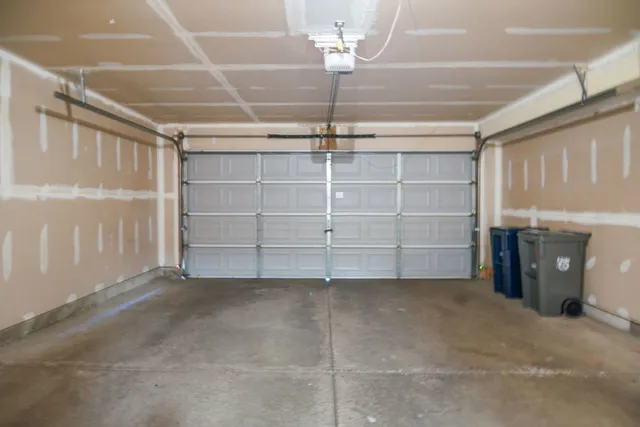 $245,000 | 546 Littleton Trail, Elgin, IL 60120