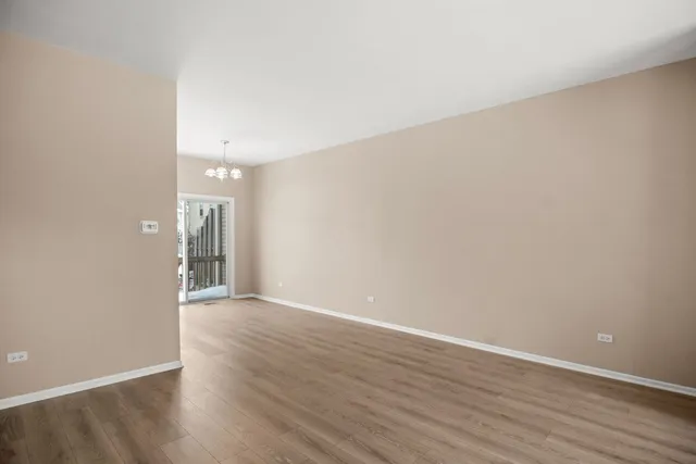 $245,000 | 546 Littleton Trail, Elgin, IL 60120