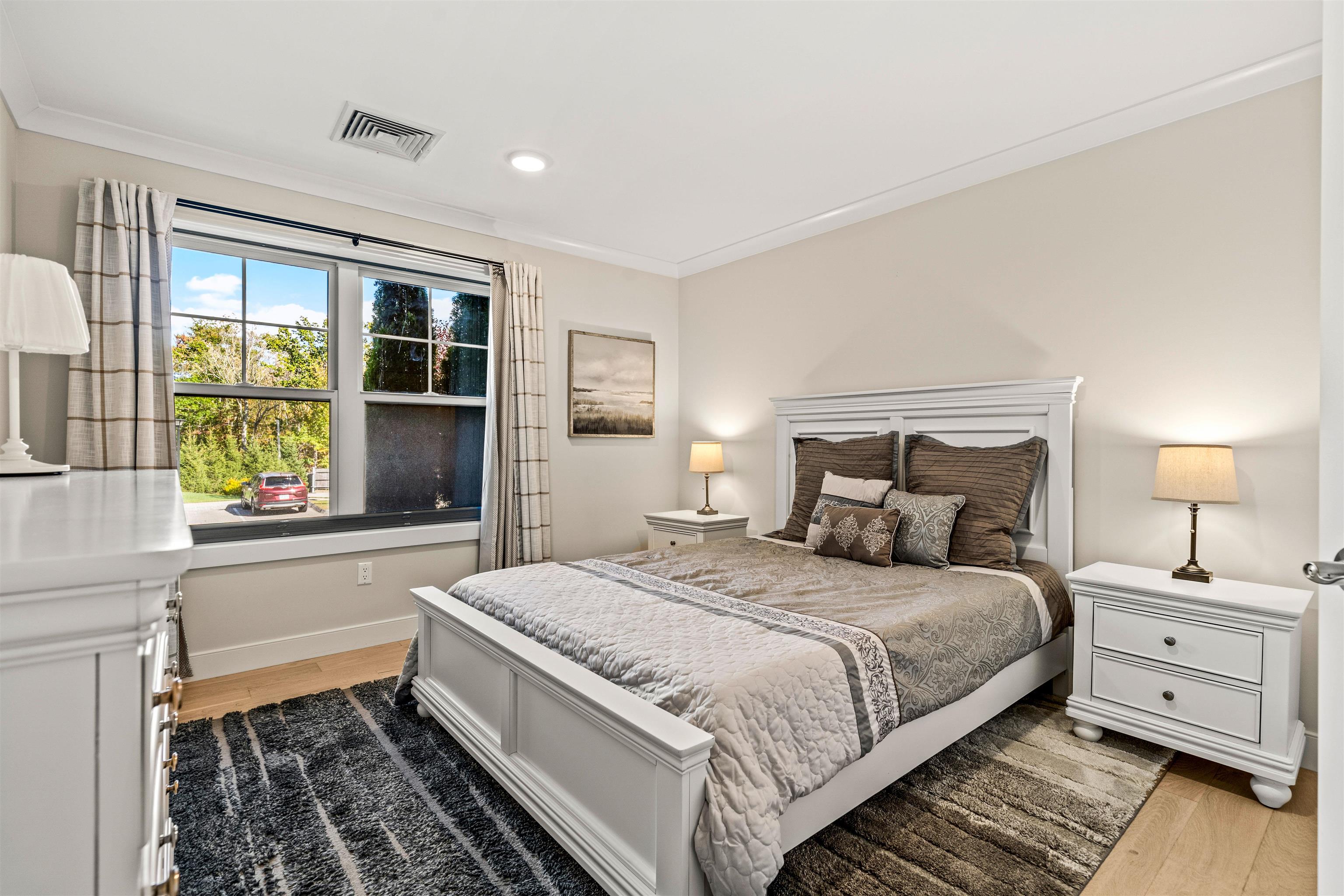 2075 Lafayette Road, Unit B11 Portsmouth, NH 03801 - Photo 15 of 37 Gallery Image 15