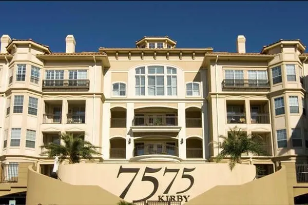 $1,900 | 7575 Kirby Drive, Unit 2304, Houston, TX 77030