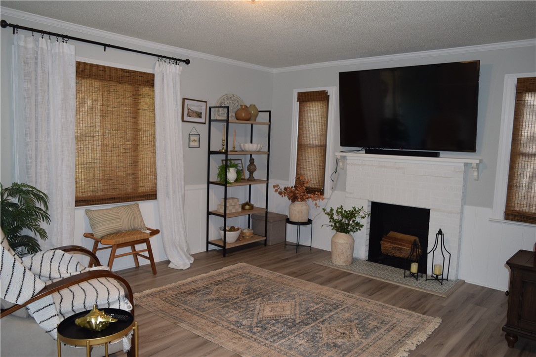 317 Whitehall Road Anderson, SC 29625 - Photo 4 of 17