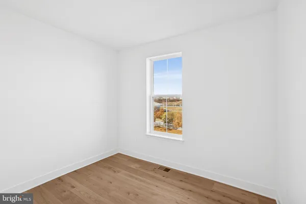 $559,999 | 105 East Cromwell Street, Baltimore, MD 21230