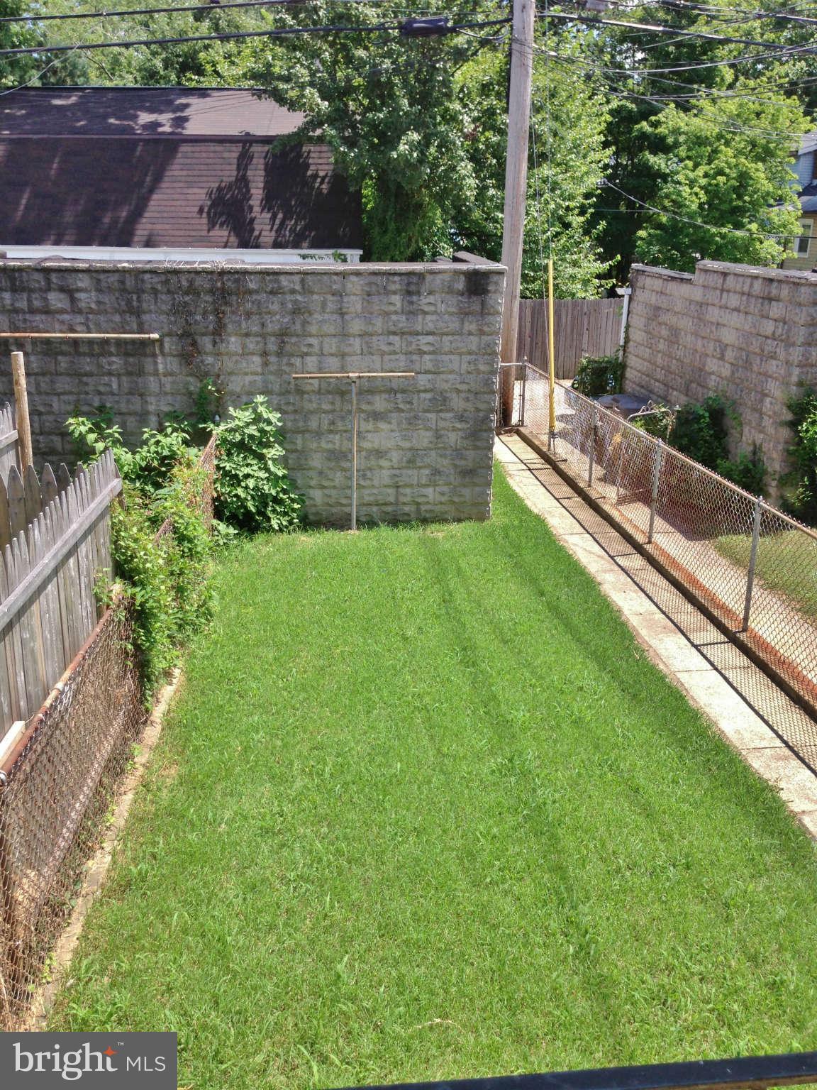 7121 Harford Road Baltimore, MD 21234 - Photo 2 of 6 Exterior Rear
