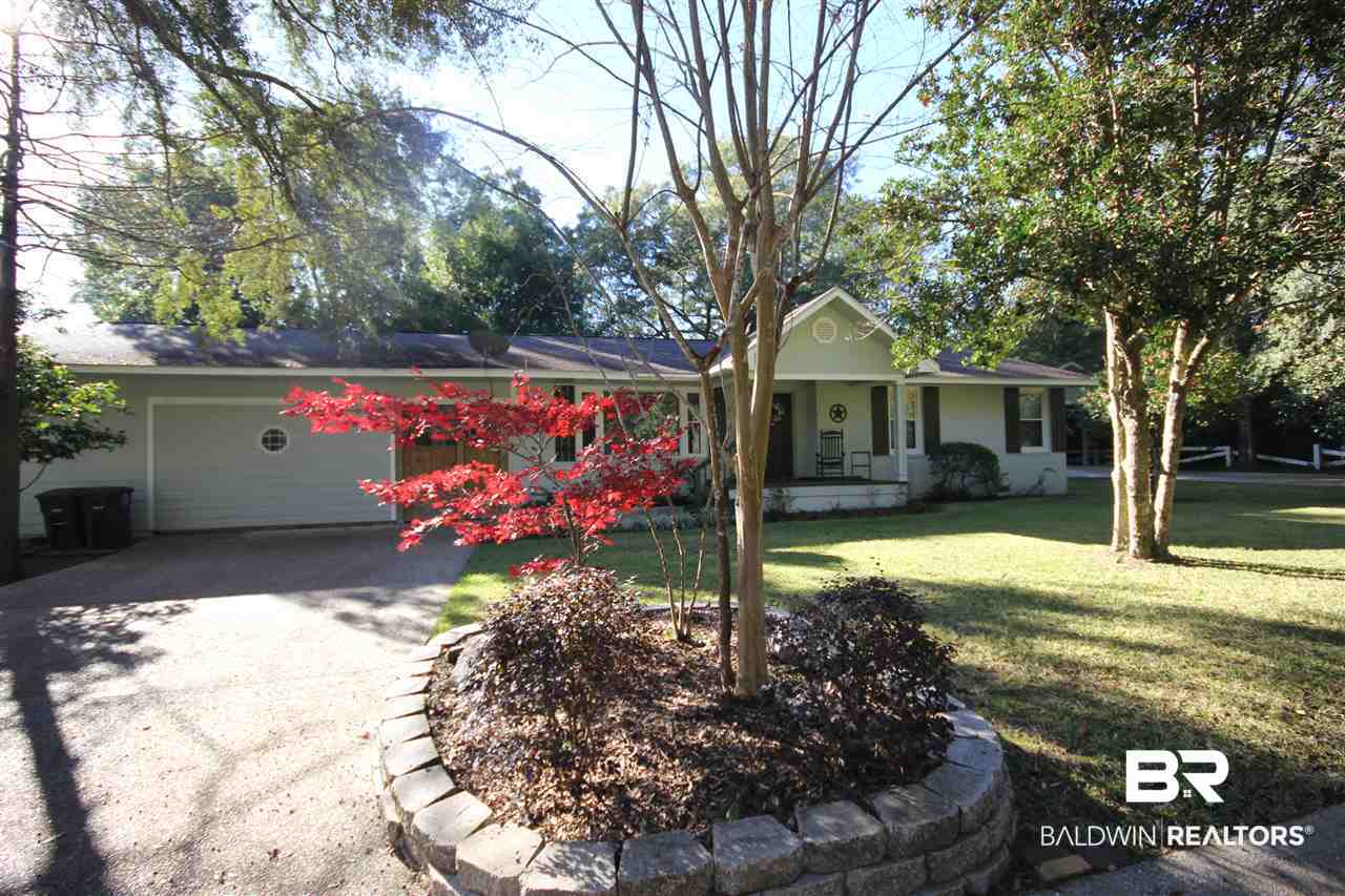 416 White Avenue Fairhope, AL 36532 - Photo 4 of 22