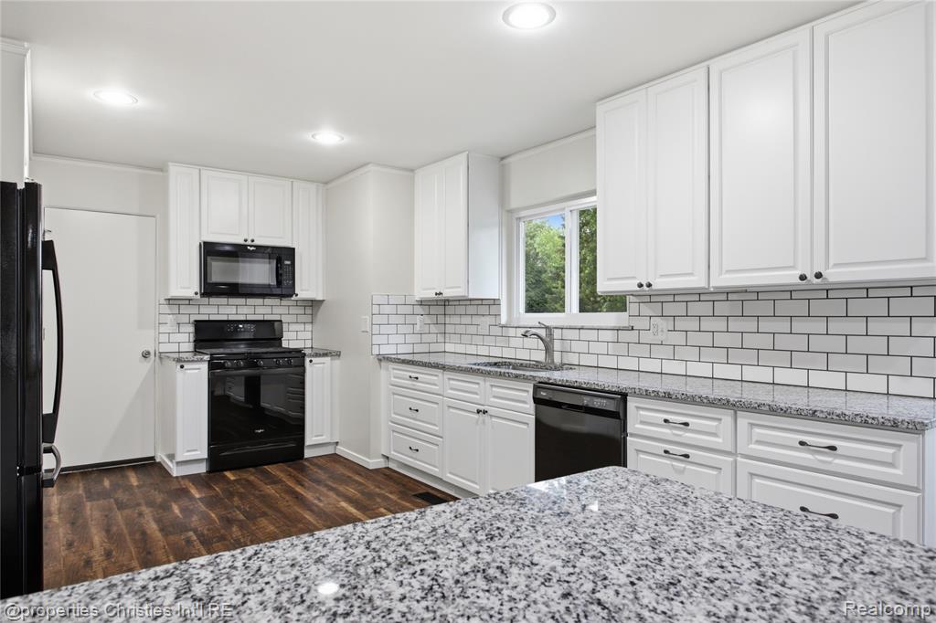 3851 Judd Road Milan, MI 48160 - Photo 11 of 41