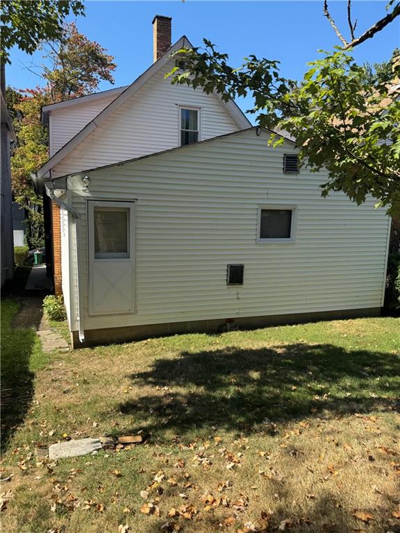 314 Pine Street Ambridge, PA 15003 - Photo 3 of 22