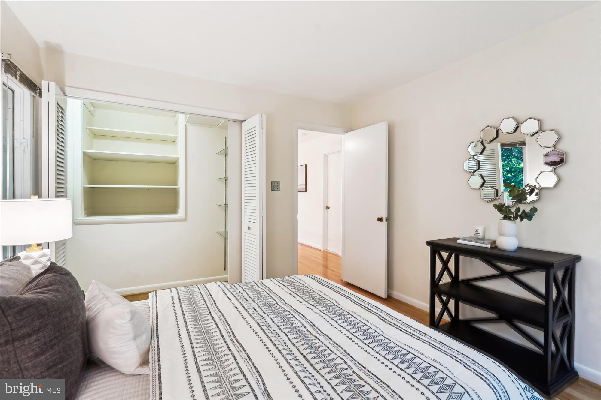 11219 South Shore Road Reston, VA 20190 - Photo 24 of 44 Bedroom 2