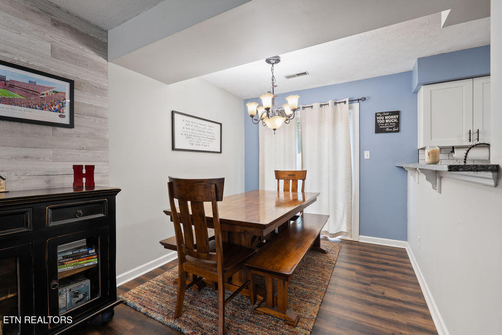 3709 Holgate Lane Powell, TN 37849 - Photo 8 of 42 52909