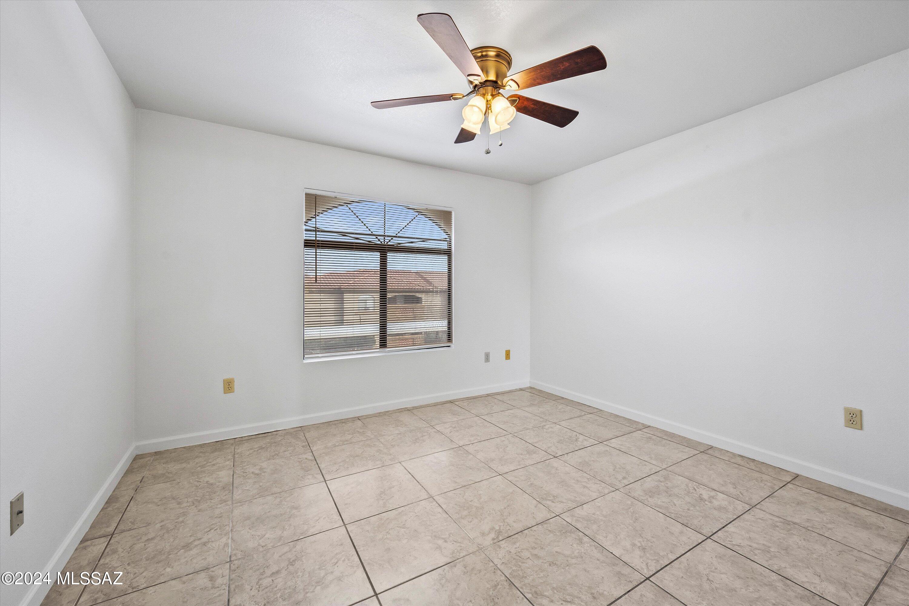 5751 North Kolb Road, Unit 30206 Tucson, AZ 85750 - Photo 18 of 34