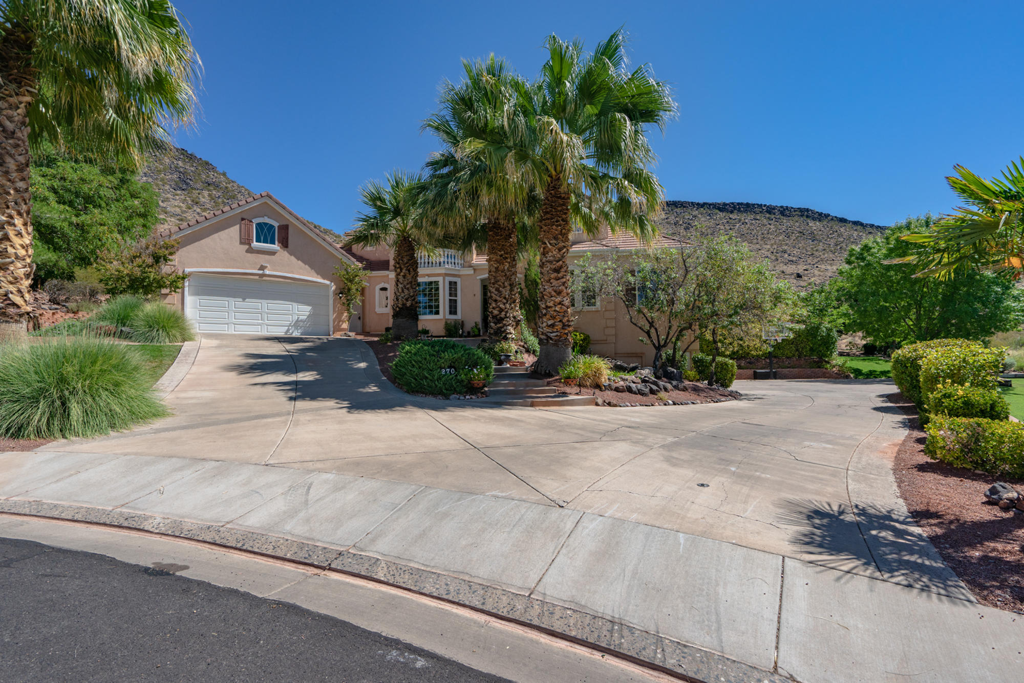 270 North Cres Street St. George, UT 84770 - Photo 1 of 1 front of house