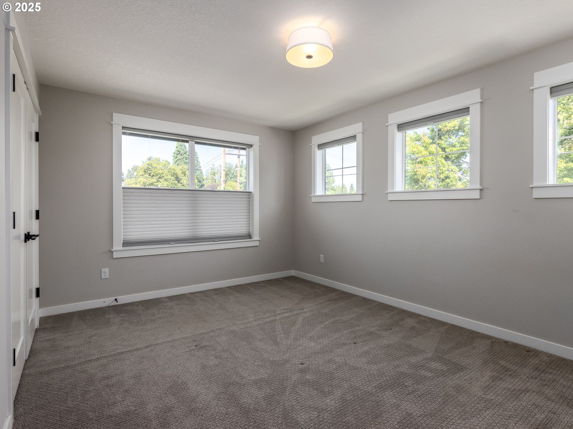 1380 Southwest Carson Street Portland, OR 97219 - Photo 31 of 46 Bedroom