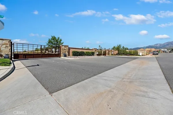 $499,500 | 1571 Sunswept Way, Beaumont, CA 92223