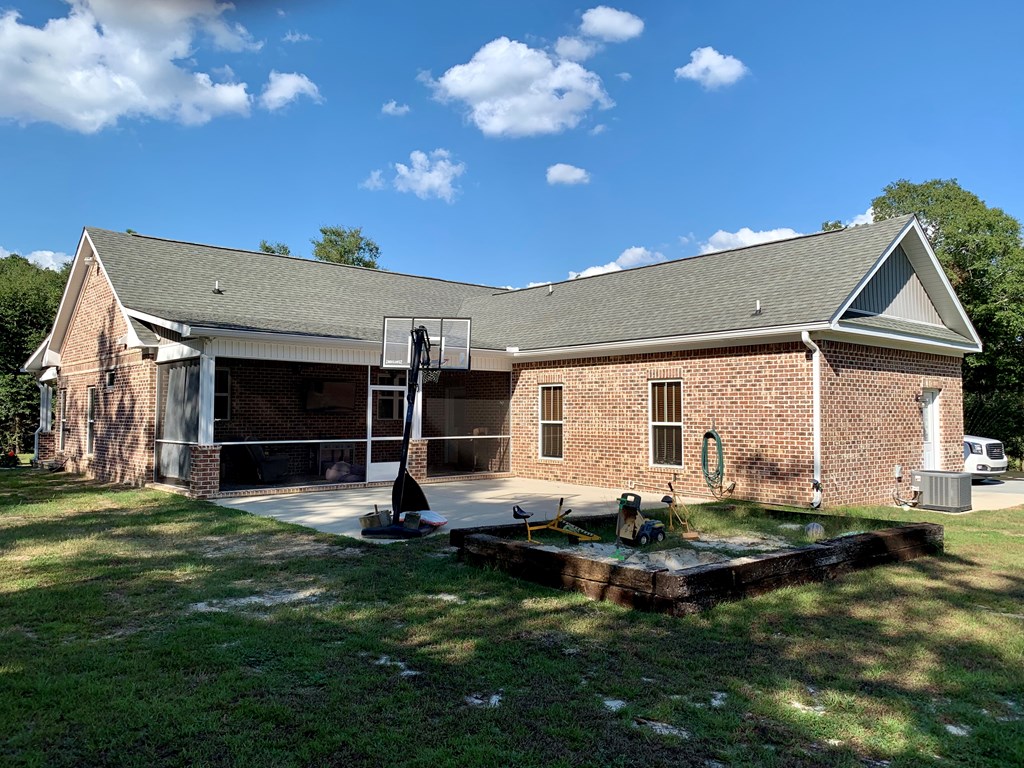 1013 Power Dam Road Newton, AL 36352 - Photo 4 of 34
