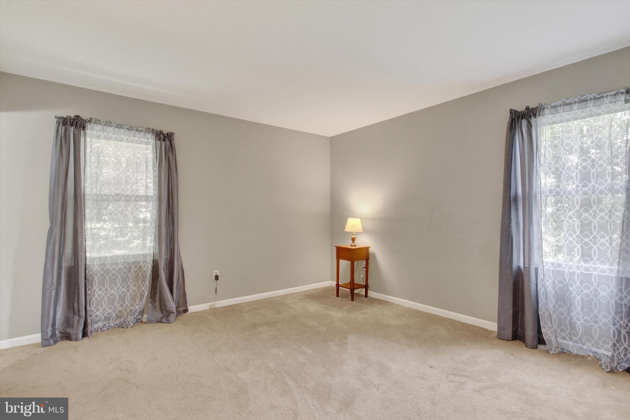 912 Uniontown Road Westminster, MD 21158 - Photo 20 of 33 Primary Bedroom