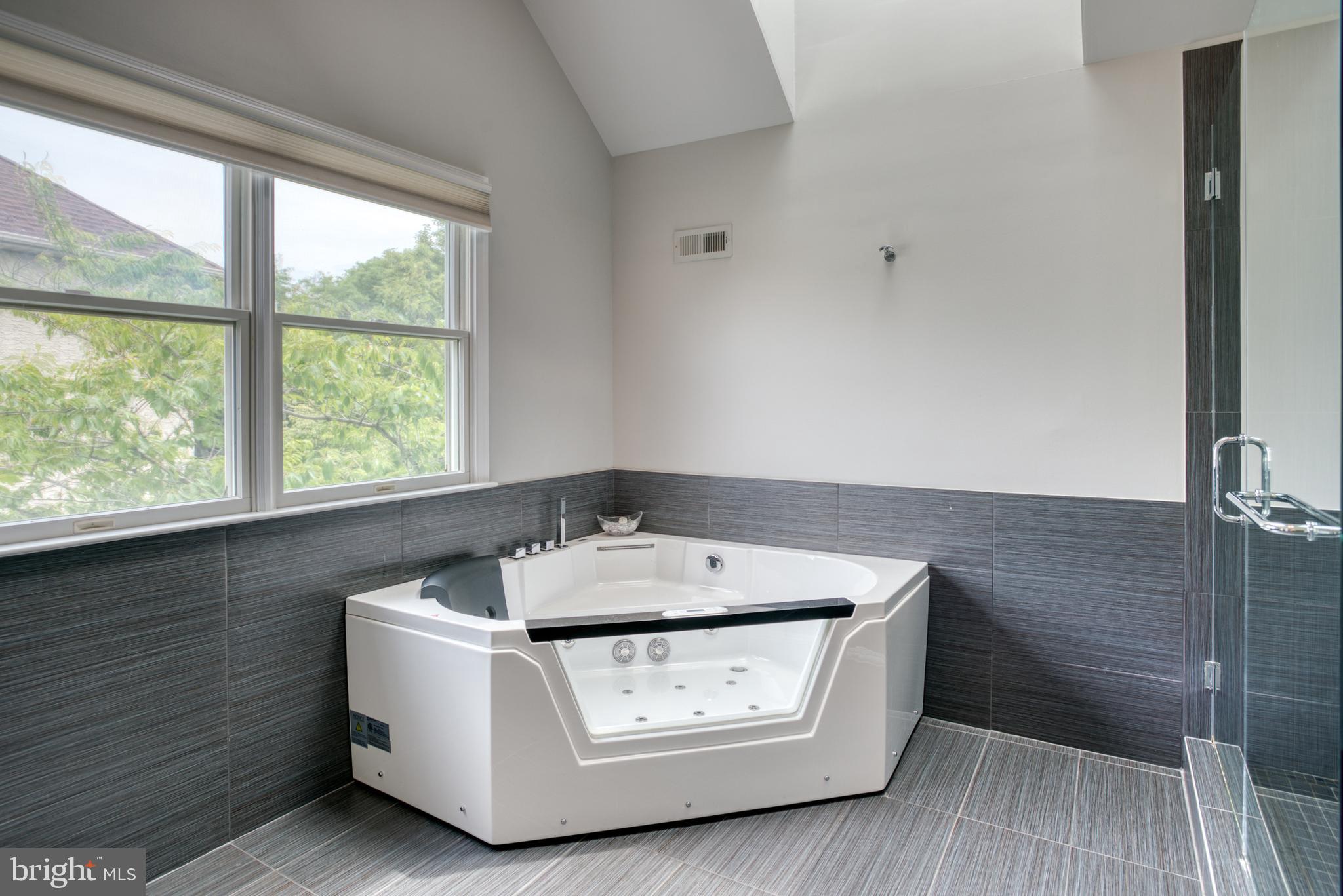 79 Brooks Road Moorestown, NJ 08057 - Photo 36 of 64