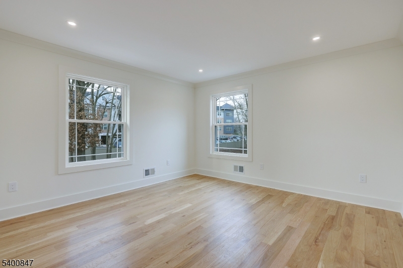 3 Herbert Road Scotch Plains, NJ 07076 - Photo 24 of 37