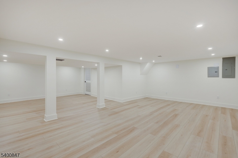 3 Herbert Road Scotch Plains, NJ 07076 - Photo 27 of 37