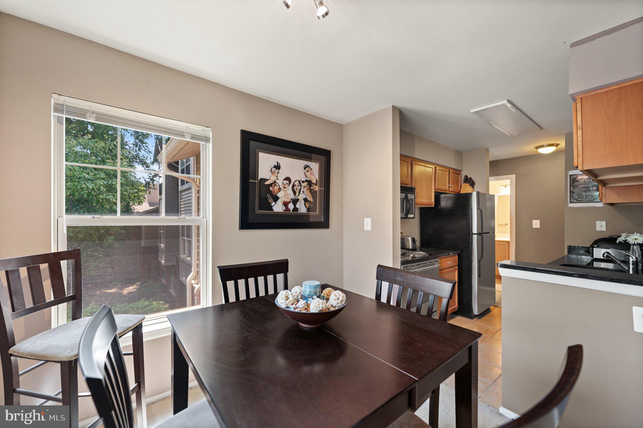 1799 Jonathan Way, Unit 1799C Reston, VA 20190 - Photo 20 of 56 Dining
