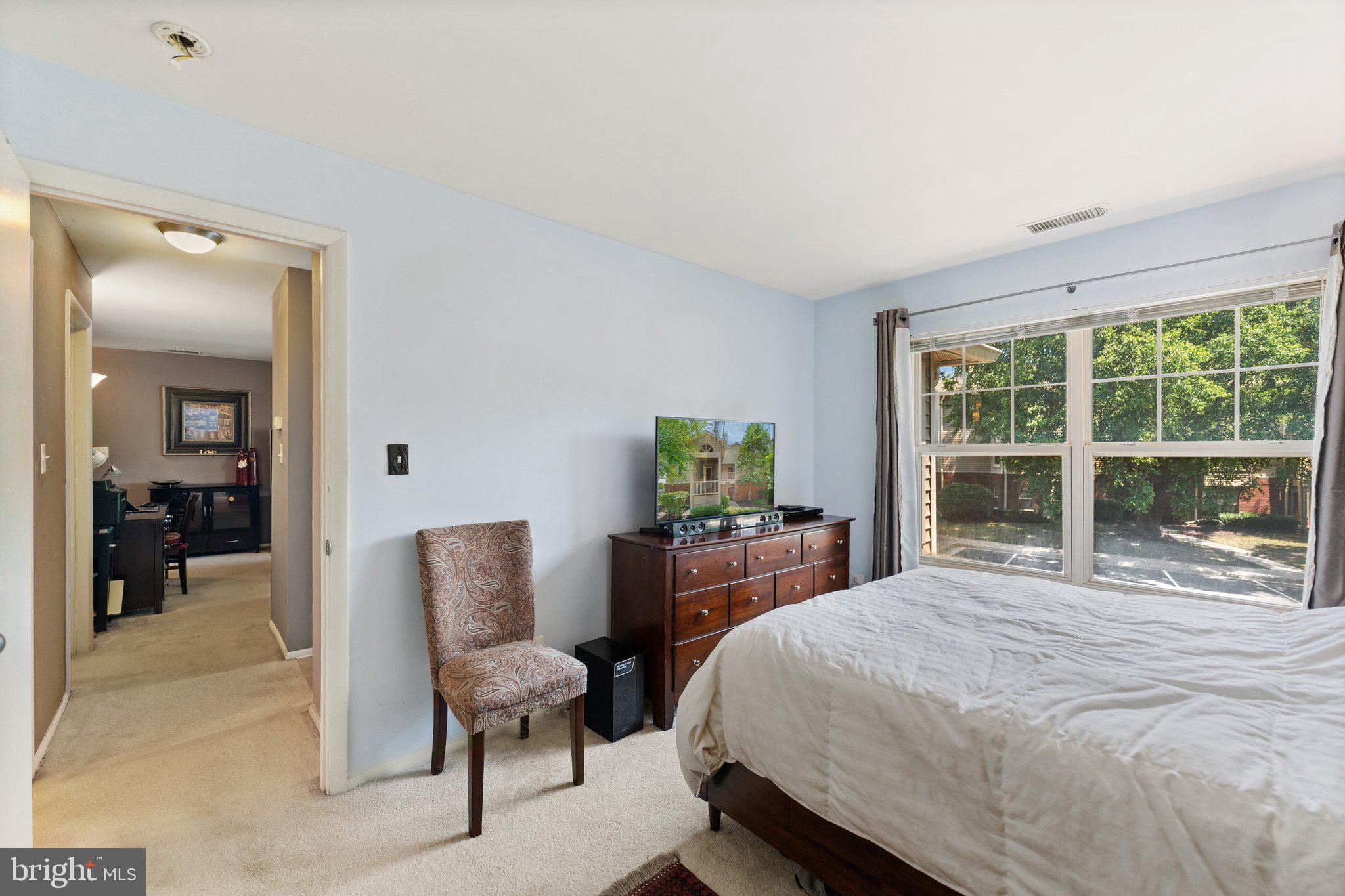 1799 Jonathan Way, Unit 1799C Reston, VA 20190 - Photo 23 of 56 Master Bedroom