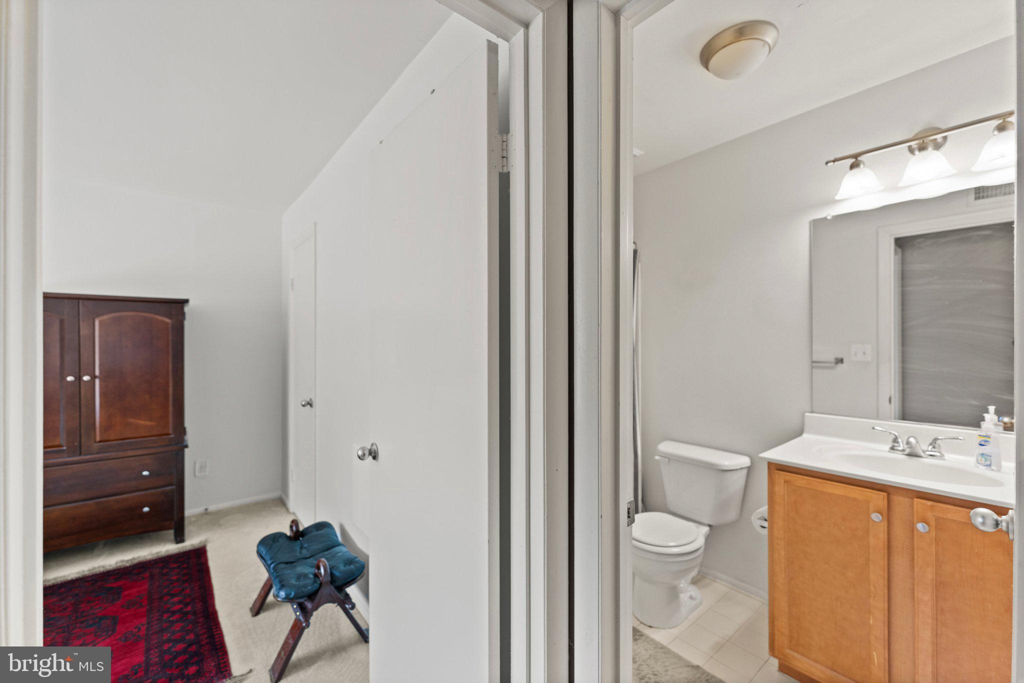 1799 Jonathan Way, Unit 1799C Reston, VA 20190 - Photo 26 of 56 Full Bath