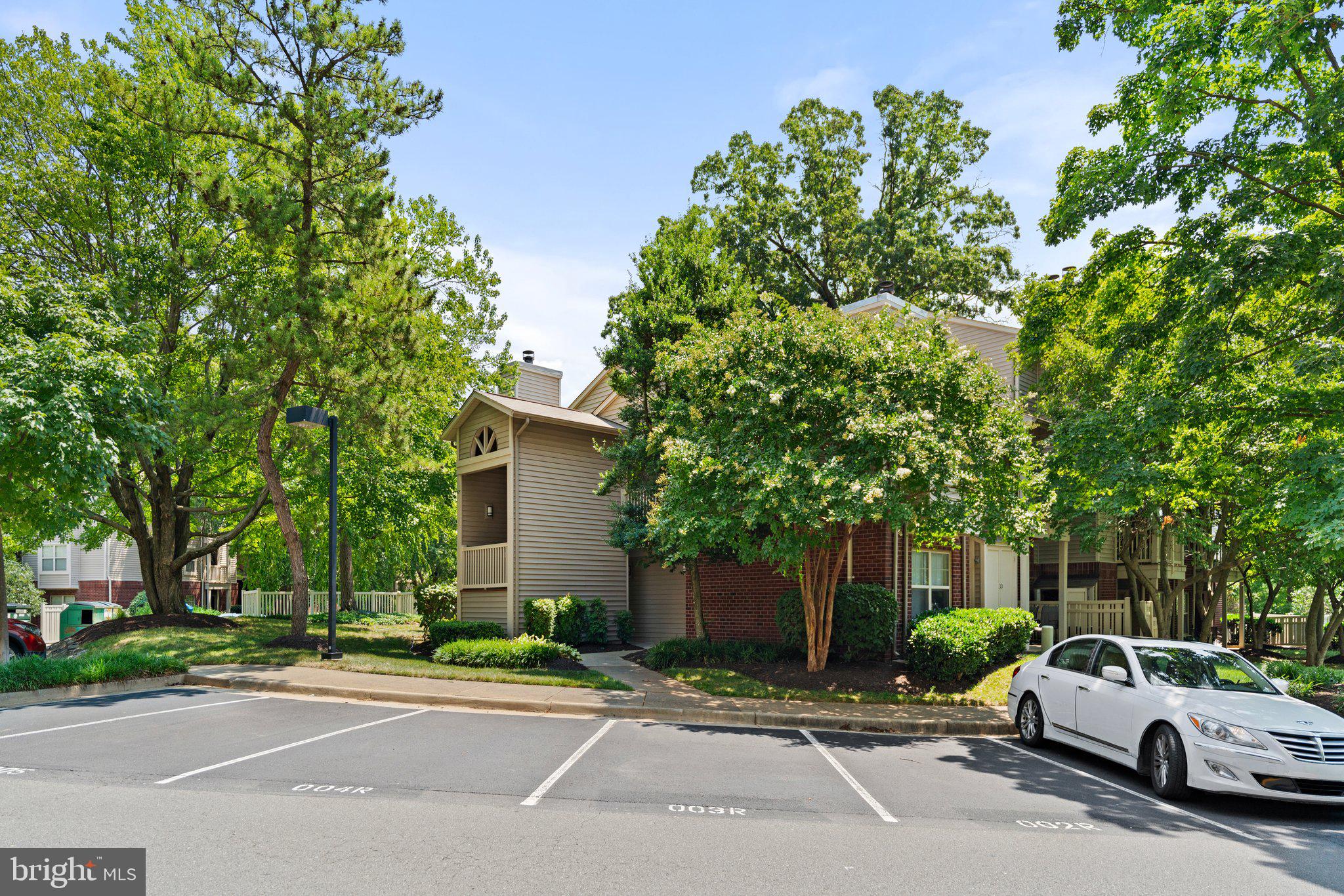 1799 Jonathan Way, Unit 1799C Reston, VA 20190 - Photo 35 of 56 Gallery Image 35