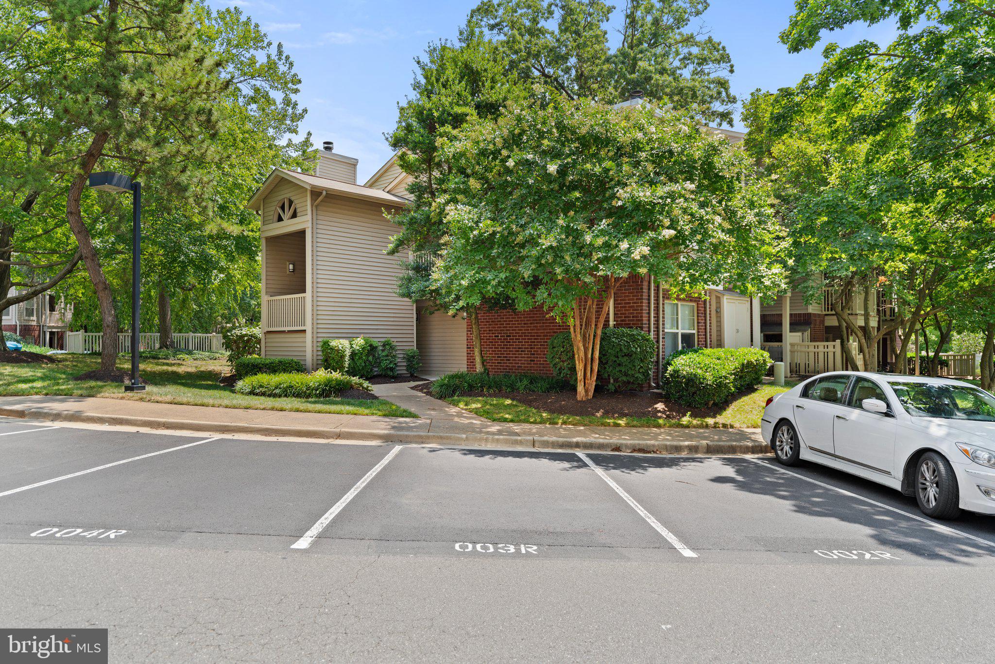 1799 Jonathan Way, Unit 1799C Reston, VA 20190 - Photo 36 of 56 Gallery Image 36