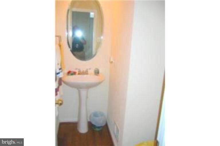 9713 Biggs Road Middle River, MD 21220 - Photo 12 of 18 1st Floor Powder Room