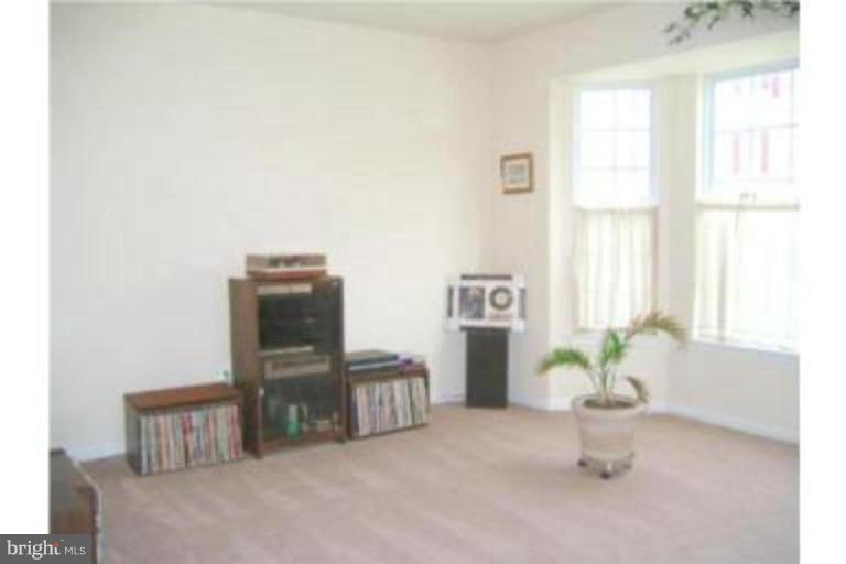 9713 Biggs Road Middle River, MD 21220 - Photo 6 of 18 Living Room