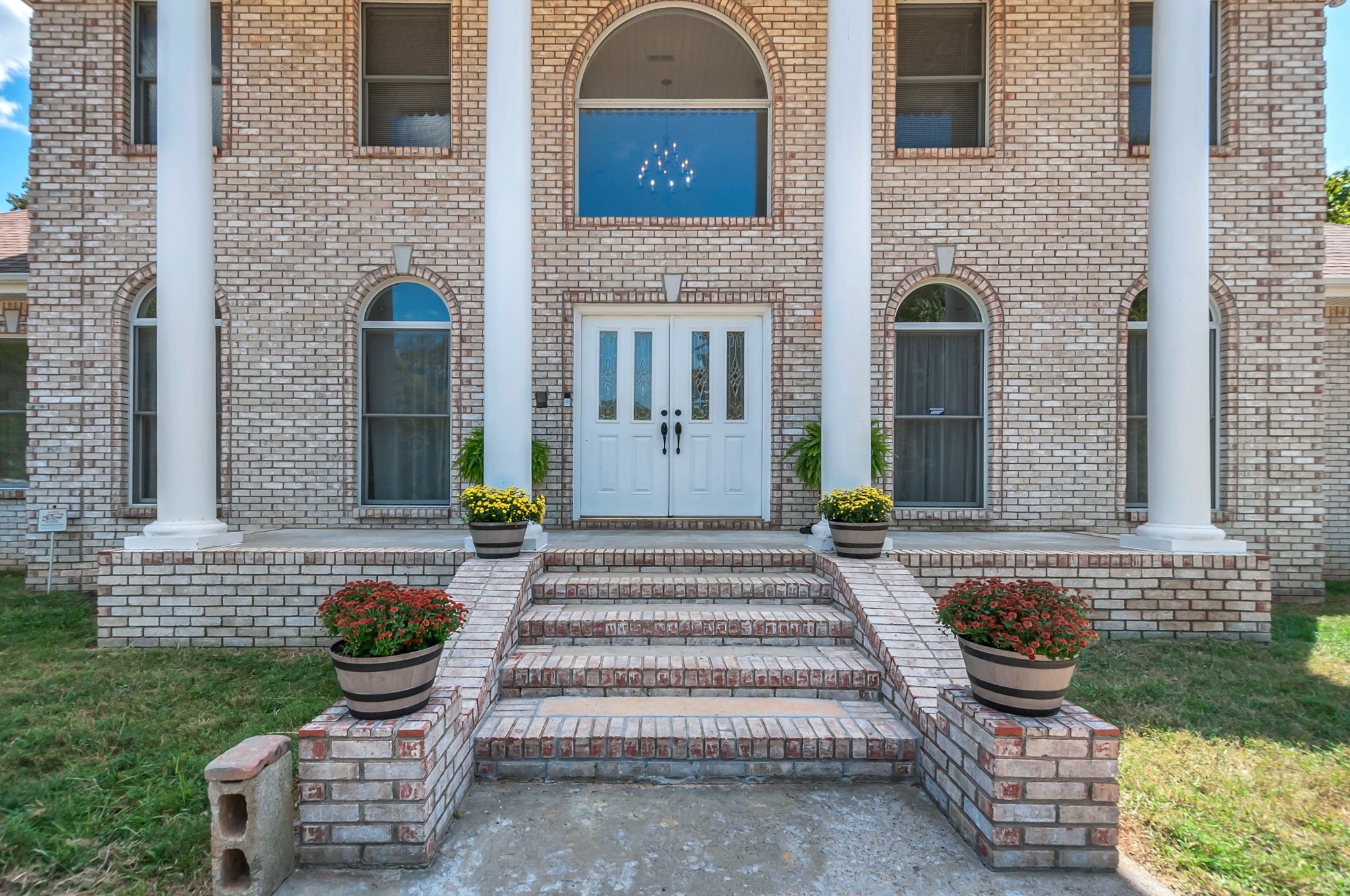 1400 Slaydenwood Road Cumberland Furnace, TN 37051 - Photo 55 of 58 a front view of a house with outdoor seating