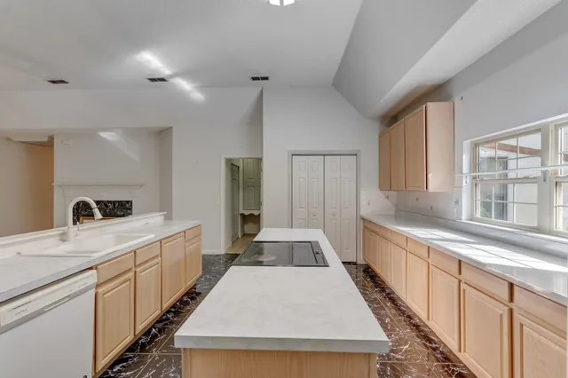 $375,000 | 3958 Royal Oaks Drive, Tallahassee, FL 32309