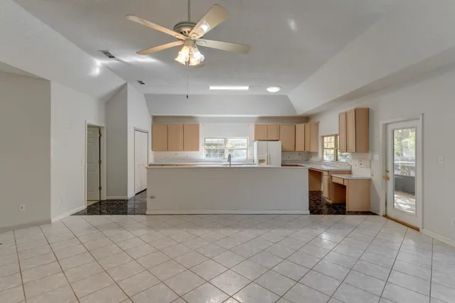 $375,000 | 3958 Royal Oaks Drive, Tallahassee, FL 32309