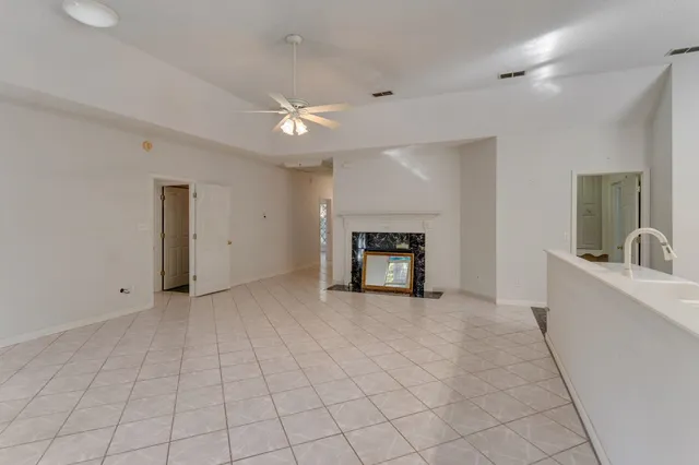 $375,000 | 3958 Royal Oaks Drive, Tallahassee, FL 32309