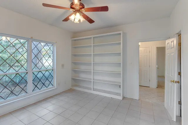 $375,000 | 3958 Royal Oaks Drive, Tallahassee, FL 32309