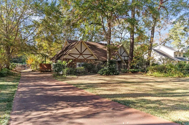 $375,000 | 3958 Royal Oaks Drive, Tallahassee, FL 32309