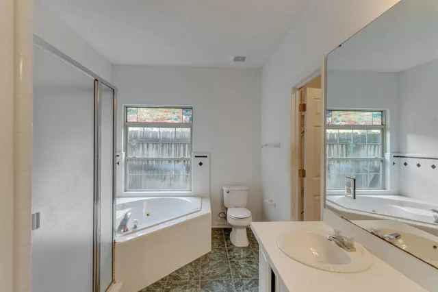 $375,000 | 3958 Royal Oaks Drive, Tallahassee, FL 32309