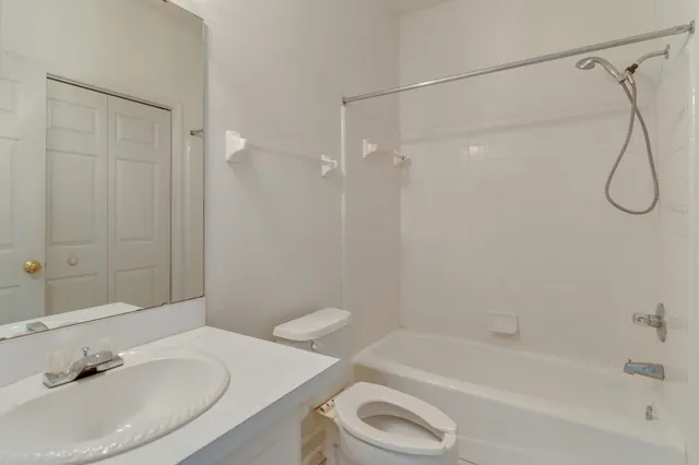 $375,000 | 3958 Royal Oaks Drive, Tallahassee, FL 32309