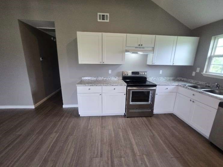 998 Cypress Lakes Circle Cleveland, TX 77327 - Photo 6 of 14