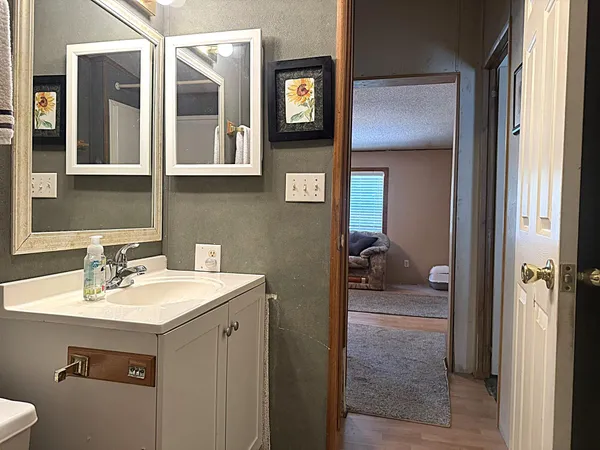 $205,500 | 11565 Sherwood Drive, Demotte, IN 46310