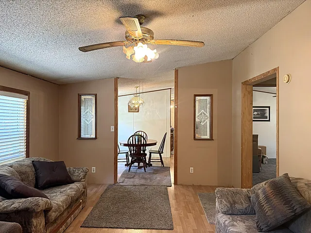 $205,500 | 11565 Sherwood Drive, Demotte, IN 46310