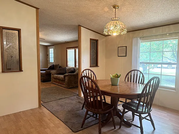 $205,500 | 11565 Sherwood Drive, Demotte, IN 46310