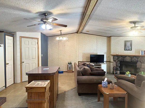 $205,500 | 11565 Sherwood Drive, Demotte, IN 46310