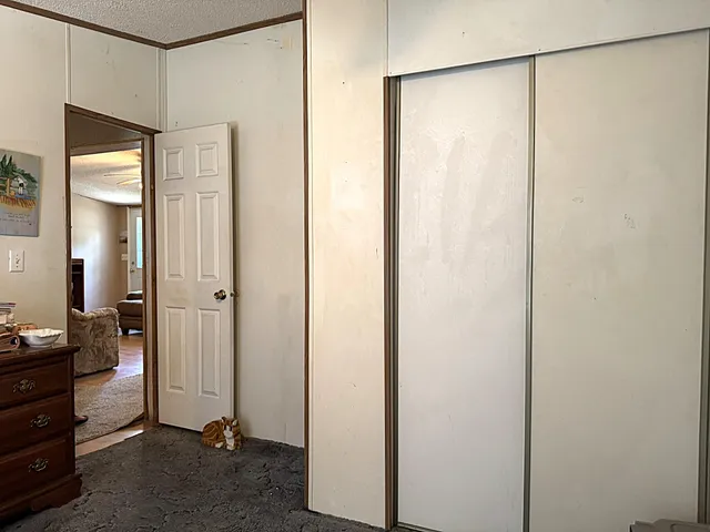 $205,500 | 11565 Sherwood Drive, Demotte, IN 46310