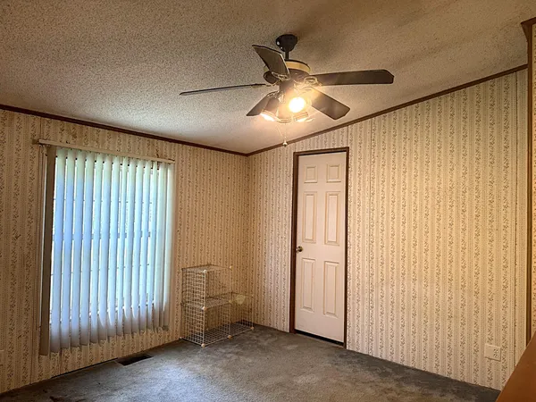 $205,500 | 11565 Sherwood Drive, Demotte, IN 46310