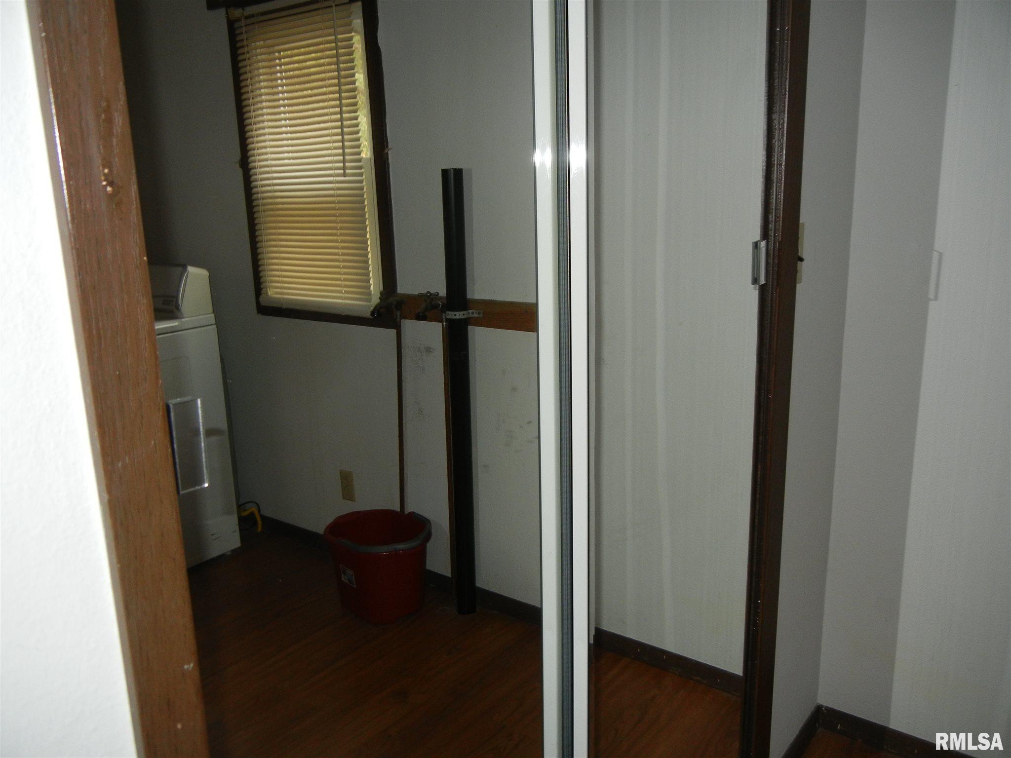 1631 Yards Road Salem, IL 62881 - Photo 12 of 35